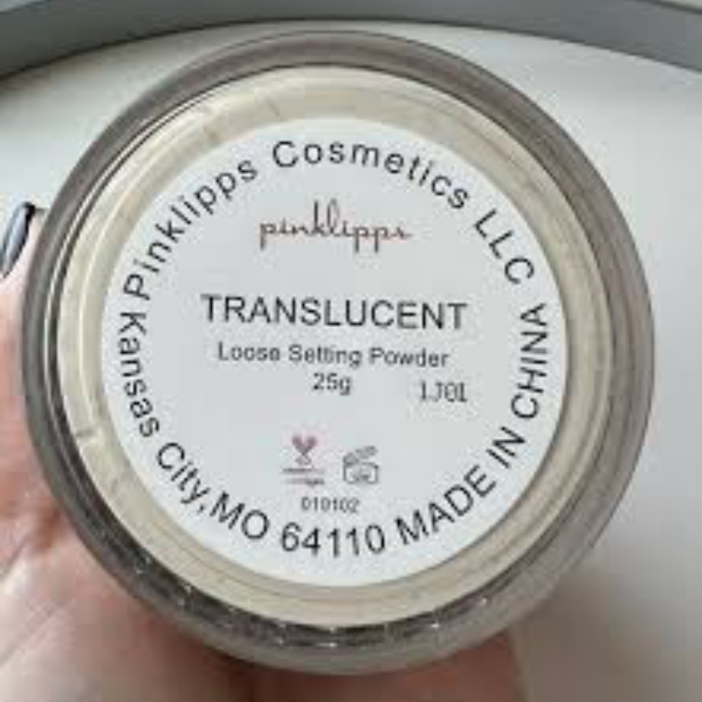 Pinklipps Setting Powder-Translucent *Final Price - Picture 3 of 3